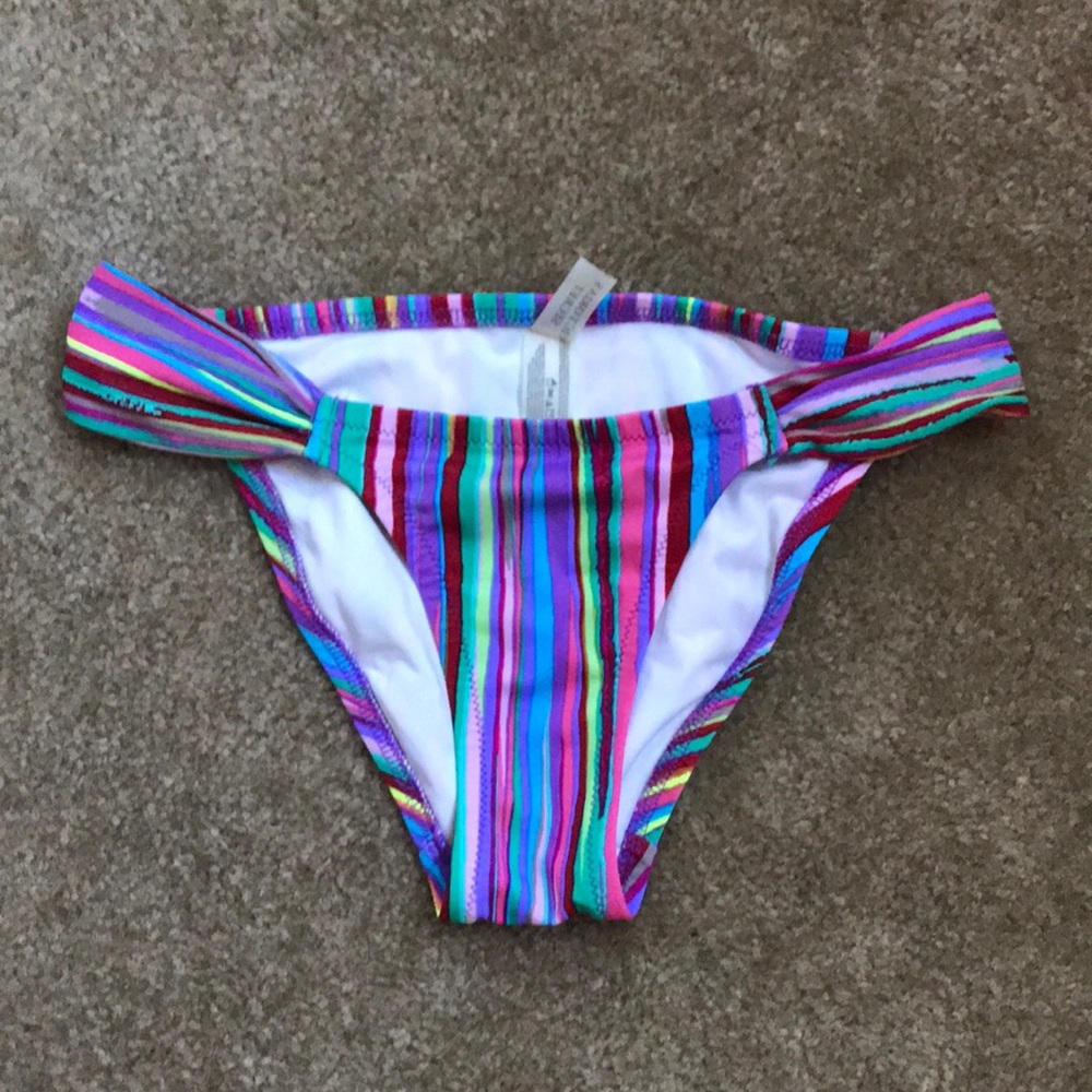 ** 3 for $12 ** VS swimwear bikini bottom